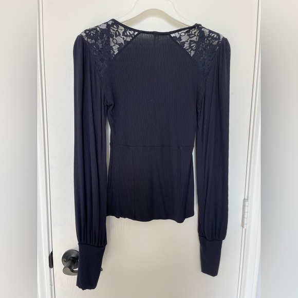 Navy blue long sleeve top - Picture 3 of 3